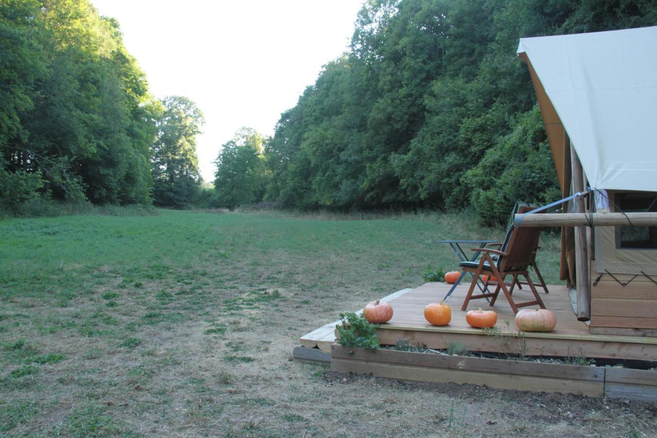 Villa Chez Tombivouac Pierrefonds Esterno foto